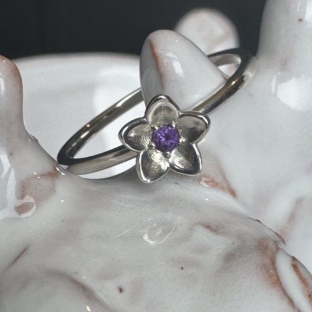 Amethyst Flower Ring NWOT
